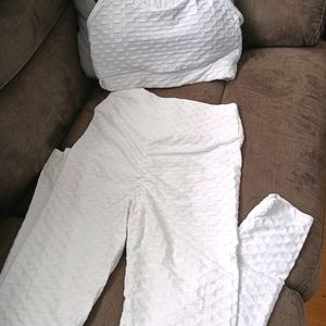 Scrunchy booty two piece set